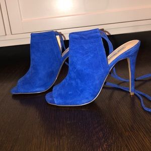 Steve Madden Blue Suede Sophie Lace Up Heel